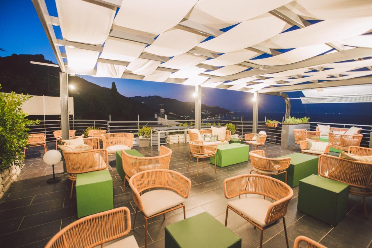 Taormina Palace Hotel ภายนอก รูปภาพ