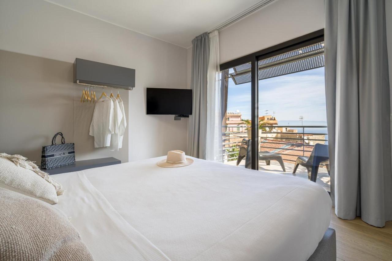 Taormina Palace Hotel ภายนอก รูปภาพ