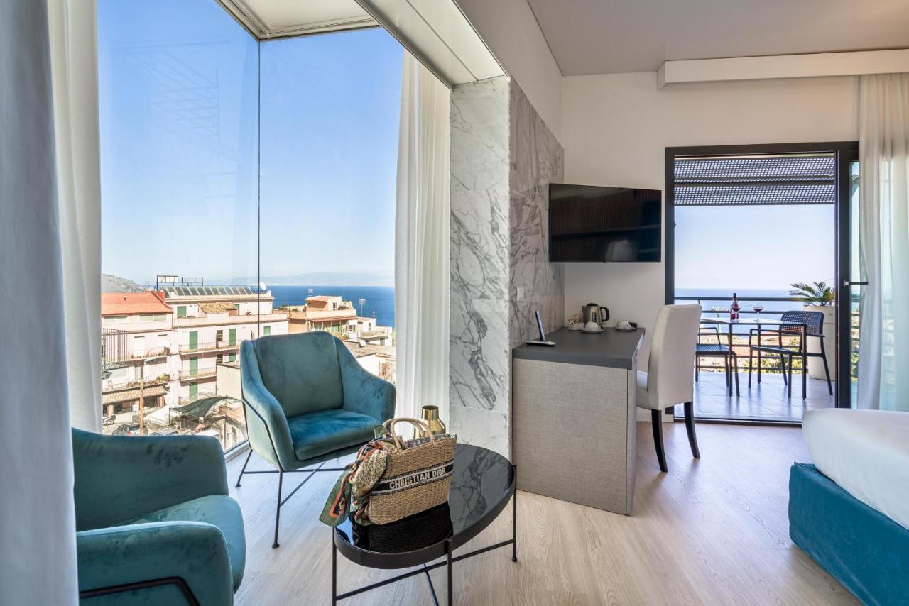 Taormina Palace Hotel ภายนอก รูปภาพ